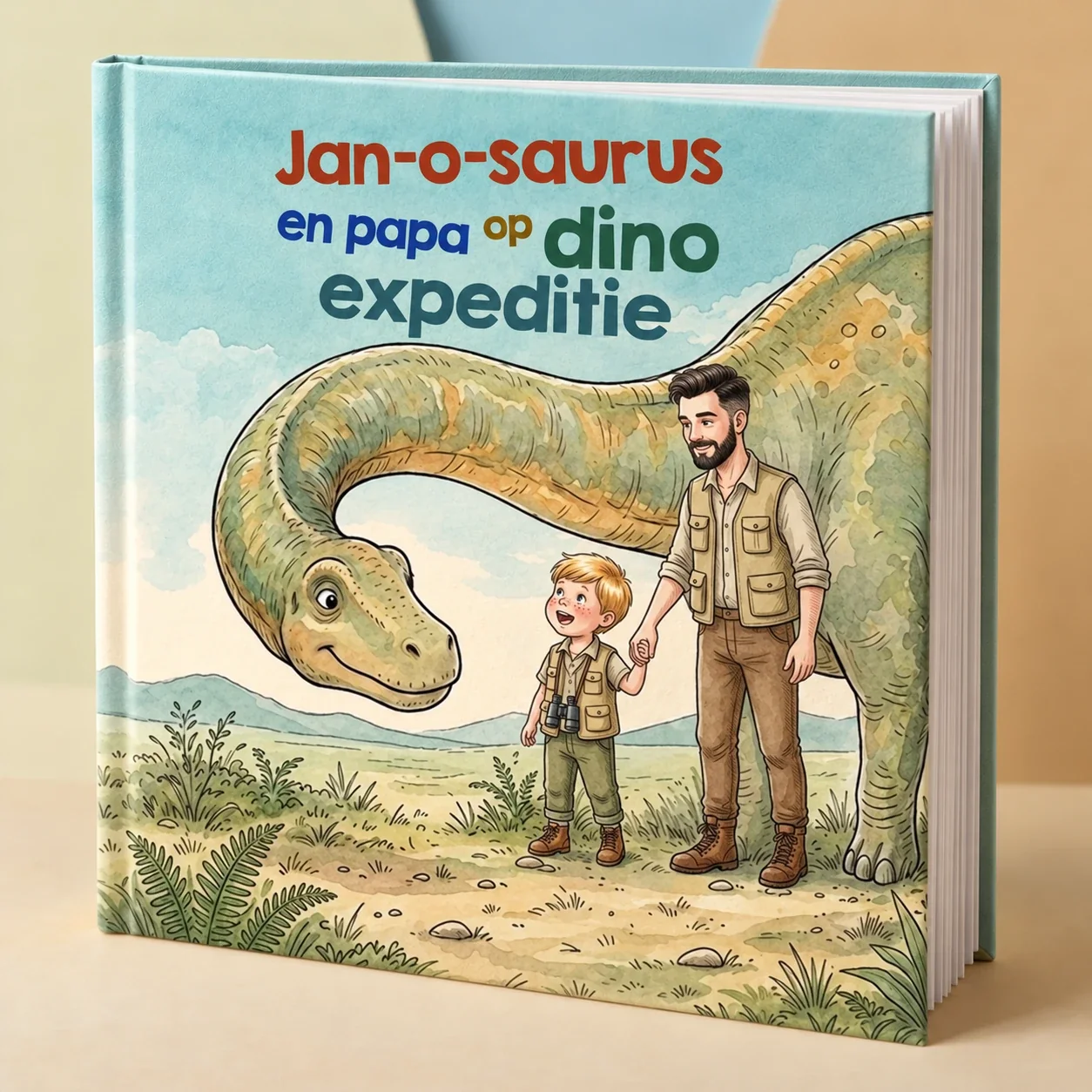 Boekomslag van Naam-o-saurus en [naam] op dino-expeditie - gepersonaliseerd kinderboek 2